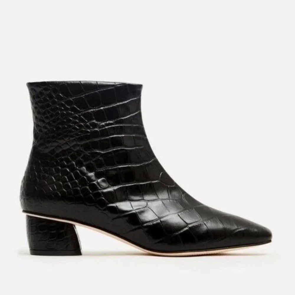 NEW LoQ Matea Crocodile Embossed Leather Ankle Boots Sz. 36 (US 5.5)